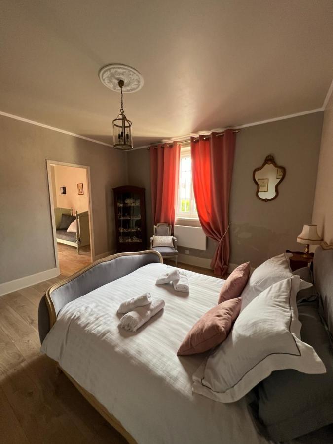L'Escale Chambres Et Table D'Hotes Verdun-sur-le-Doubs Bagian luar foto