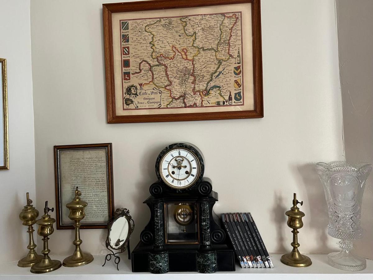 L'Escale Chambres Et Table D'Hotes Verdun-sur-le-Doubs Bagian luar foto