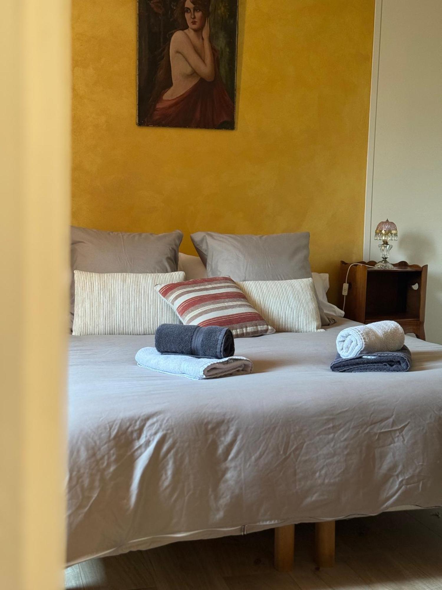 L'Escale Chambres Et Table D'Hotes Verdun-sur-le-Doubs Bagian luar foto